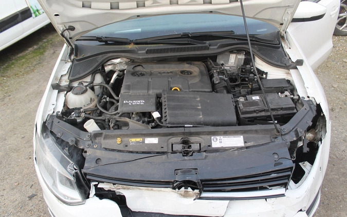 Volkswagen Polo cena 17900 przebieg: 131572, rok produkcji 2017 z Stawiski małe 56